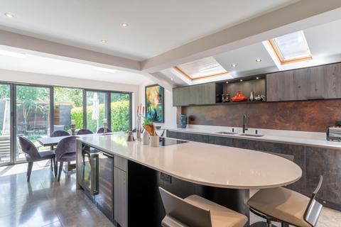 4 bedroom terraced house for sale, Niton Street, London, SW6