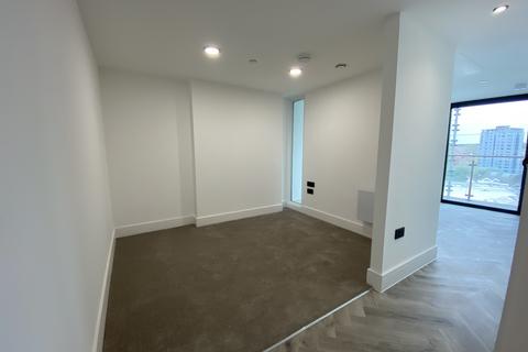 Studio to rent, Velocity Tower, St. Mary's Gate, Sheffield, S1 4LS