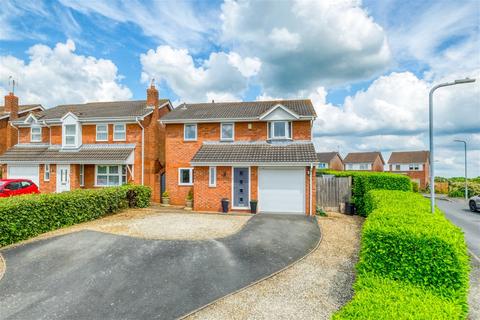 3 bedroom detached house for sale, Grosvenor Way, Droitwich, WR9 7SR