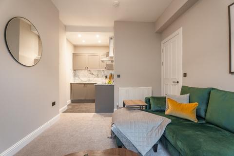 1 bedroom flat to rent, Milton Street, Edinburgh EH8