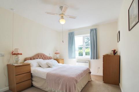 1 bedroom apartment for sale, Farley Court, Church Road East, Farnham, GU14