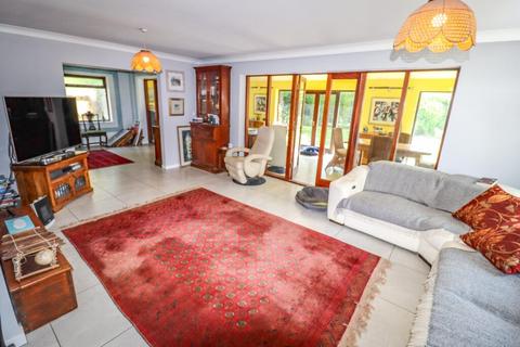 4 bedroom detached house for sale, Hollow Lane, Hayling Island