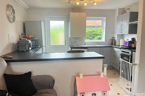 2 bedroom terraced house for sale, The Larneys, Kirby Cross, Frinton-on-Sea, CO13