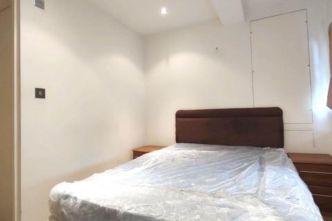 1 bedroom flat to rent, Sloane Avenue, London SW3