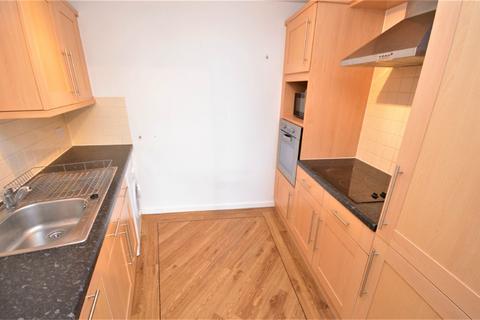 2 bedroom apartment to rent, River View, Quayside, Sunderland, SR1