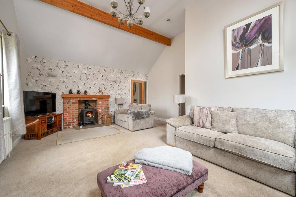 Main Street, Muston, Nottingham 4 bed bungalow for sale £585,000
