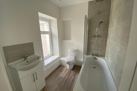 38 Lewis Road, Neath, SA11 1DX