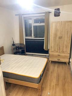 1 bedroom in a flat share to rent, Knatchbull Road, London NW10