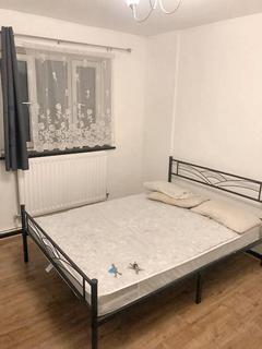 1 bedroom in a flat share to rent, Knatchbull Road, London NW10