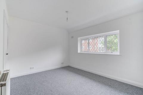 6 Cardy Close, Redditch, B97 6NU