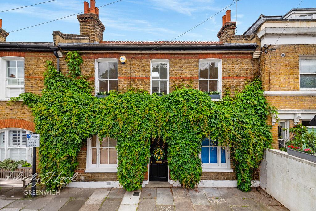 Maidenstone Hill, Greenwich, London... 4 bed terraced house for sale