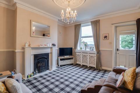 3 bedroom terraced house for sale, Thornhill Street, Calverley, Pudsey, West Yorkshire, LS28