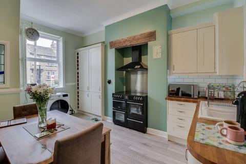 3 bedroom terraced house for sale, Thornhill Street, Calverley, Pudsey, West Yorkshire, LS28