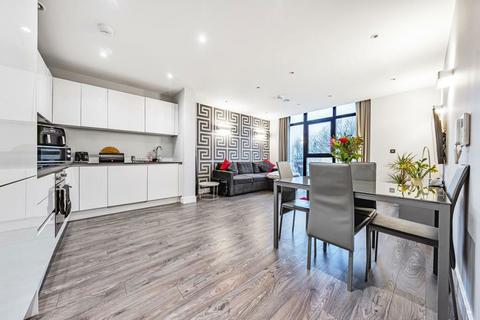 1 bedroom flat for sale, Overbridge Square, Newbury, Berkshire, RG14 5BB
