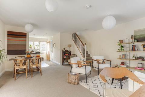 18 Fowlmere Road, Foxton, Cambridge, CB22 6RT