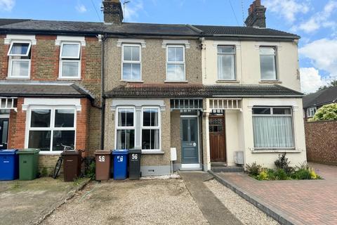 2 bedroom terraced house to rent, Victoria Road, Stanford-le-Hope, SS17