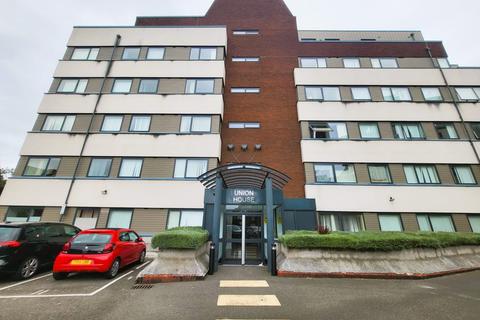 2 bedroom flat for sale, hayes, UB31ax