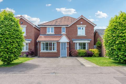 4 bedroom detached house for sale, Pevensey Way, Croxley Green, Rickmansworth, WD3