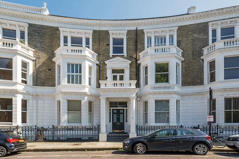 2 bedroom apartment for sale, Challoner Crescent, West Kensington, W14