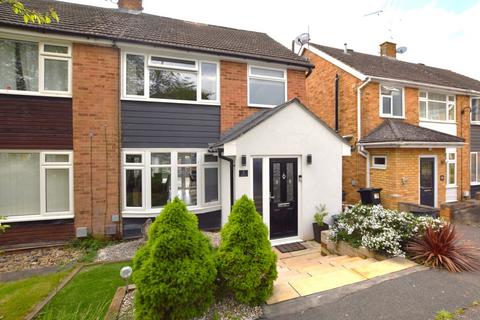 4 bedroom semi-detached house for sale, James Square, Billericay, CM11