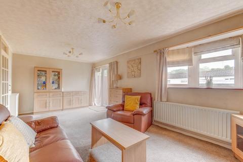 3 bedroom end of terrace house for sale, Cropthorne Close, Redditch, Worcestershire, B98