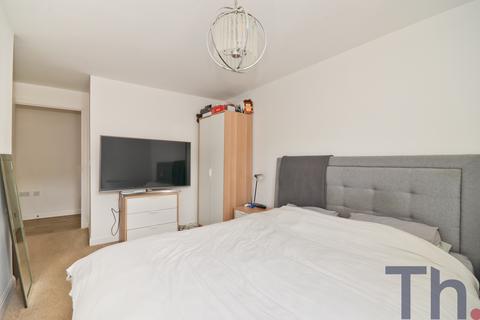 2 bedroom flat for sale, Cygnet Court, Newport PO30