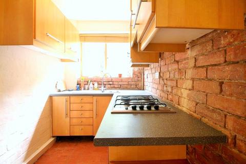 3 bedroom house to rent, Oakwood Road, Golders Hill, London, NW11