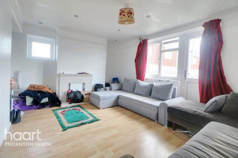 2 bedroom flat for sale, Wisbeach Road, CROYDON