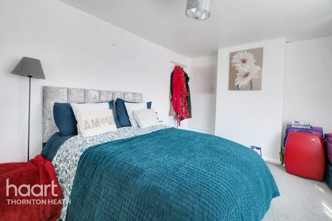 2 bedroom flat for sale, Wisbeach Road, CROYDON