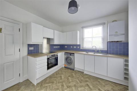 3 bedroom apartment to rent, Ferndale Road, SW4