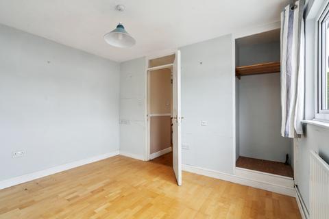 2 Kitchener Close, St Albans, AL1 5RH