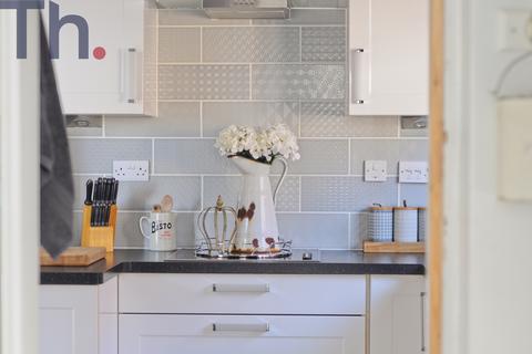 3 bedroom detached house for sale, Newport PO30