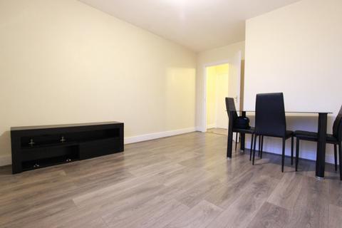 1 bedroom flat to rent, North End Road, London W14