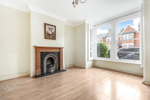 2 bedroom flat to rent, Clive Road  West Dulwich SE21