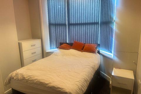 1 bedroom in a house share to rent, Room 1, 50 London Road, Newcastle-under-Lyme ST5