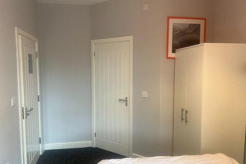 1 bedroom in a house share to rent, Room 1, 50 London Road, Newcastle-under-Lyme ST5