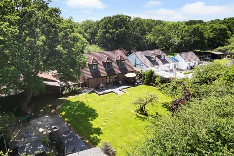 4 bedroom detached house for sale, Green Lane, Little Burstead