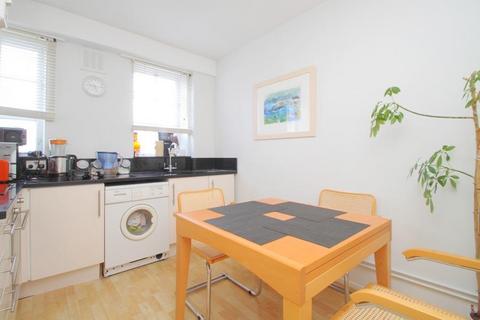 1 bedroom apartment to rent, Archer House, SW11