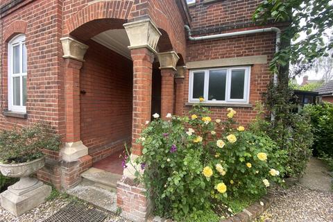 Gainsborough Lodge Bishops Hill, Ipswich, IP3 8EJ
