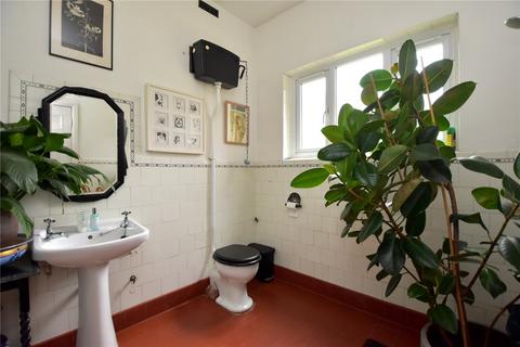 Gainsborough Lodge Bishops Hill, Ipswich, IP3 8EJ