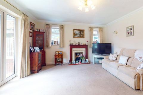 67 Buller Road, Basildon, SS15 6BB