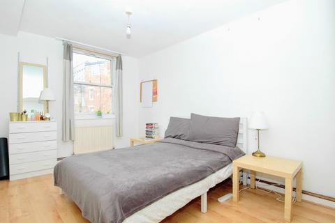 2 bedroom flat to rent, Flat 8 22 Carburton Street London W1W 5AP