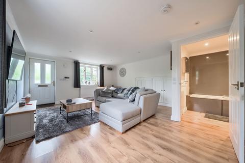 1 bedroom apartment for sale, The Dawes, Witney Road, Freeland