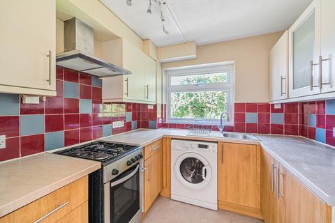 2 bedroom flat for sale, Thornton Close, Guildford, GU2