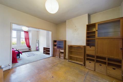 2 bedroom terraced house for sale, Queens Road, New Malden, Surrey, KT3