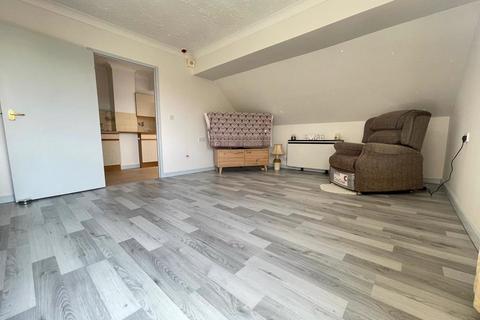 1 bedroom flat for sale, Friern Way, North Finchley, N12