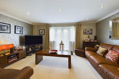 4 bedroom townhouse for sale, Coopers Rise, Close to the Rye