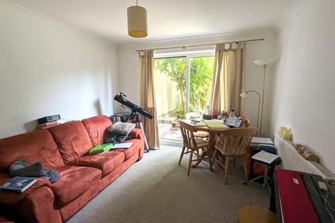 3 bedroom end of terrace house to rent, Truro