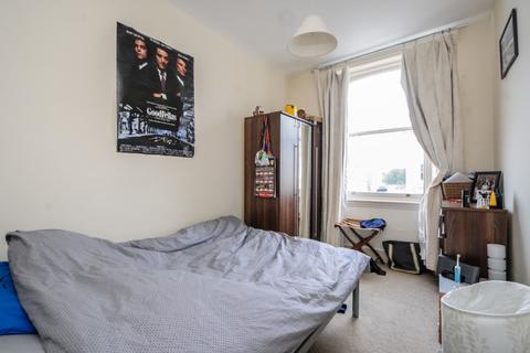 3 bedroom apartment to rent, Ongar Road London SW6