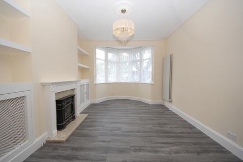 5 bedroom end of terrace house to rent, Halstead road, Winchmore Hill, N21